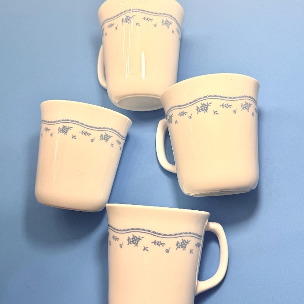 Blue Floral Pattern Mugs Set - Picture 3 of 5